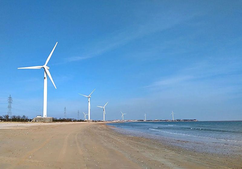 海邊風(fēng)力發(fā)電機(jī)一臺造價多少錢？
